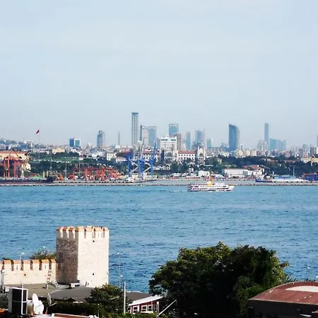 Broken Column Hotel Estambul