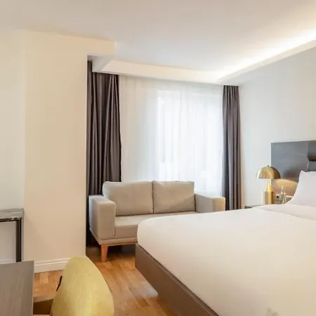 The Nisantasi Hotel 2*