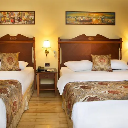 Hotel Western Empire Palace &