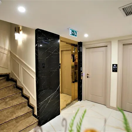 Hotel Omma