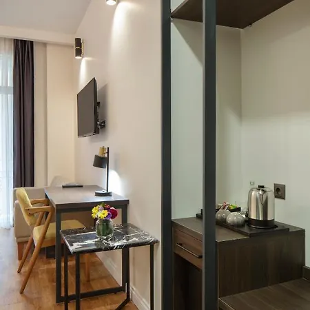 The Nisantasi Hotel 2*