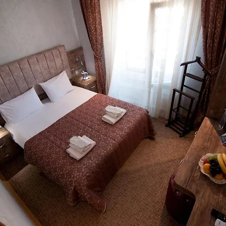 فندق Grand Ambiance 2*