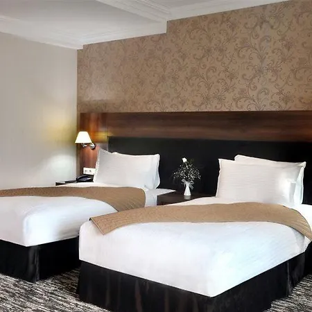 Rhiss Bostanci Hotel 3*