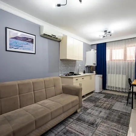 Aparthotel La Luna Suites *