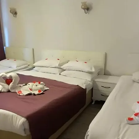 Old Family Hotel