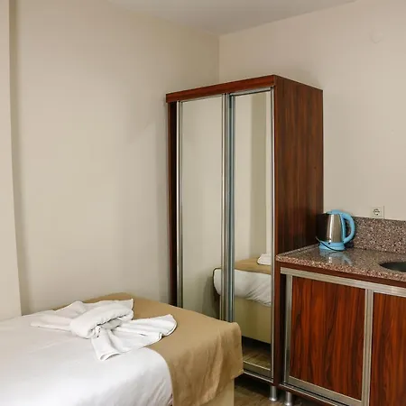 Aparthotel Reggae 2*