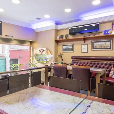 Sultanahmet Apartment *