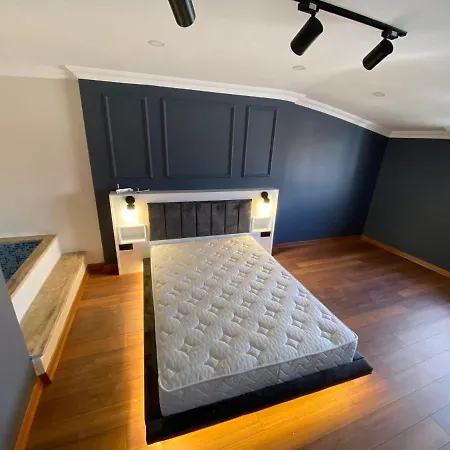 Aparthotel Babilon Suites Ltd.sti
