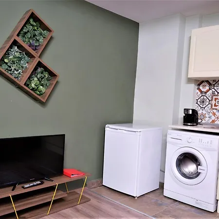 Elele Boutique Aparts Aparthotel 2*