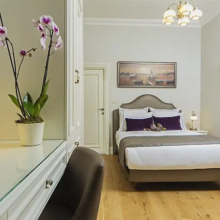 Hotel Meroddi Galata Mansion