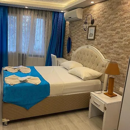 Elisa 3 Istanbul