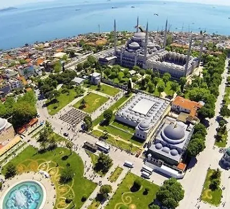 Elisa 3 Istanbul