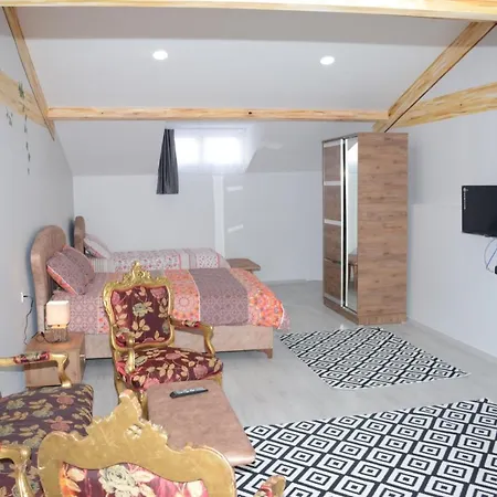 Taksim Square-la Casa Concept Apartment