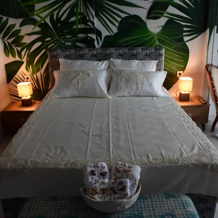 Taksim Square-la Casa Concept Apartment