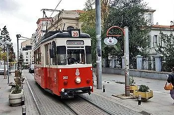 Emirtimes Kadikoey Szálloda 2*