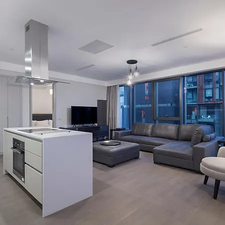 Retro 9 Homes & Suites