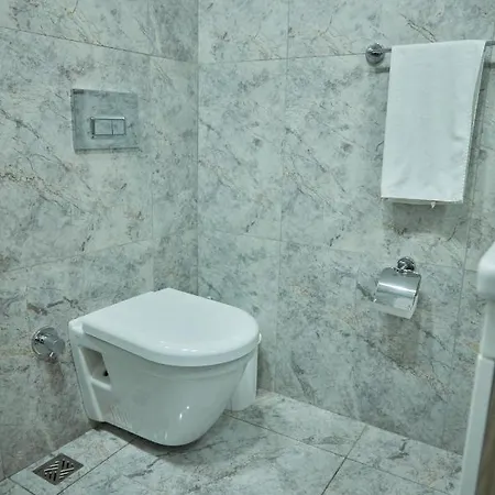 Apartament Great View Of Taksim Square, Luxury Furnished On Main Street Of Taksim, Partial Sea View Istanbul