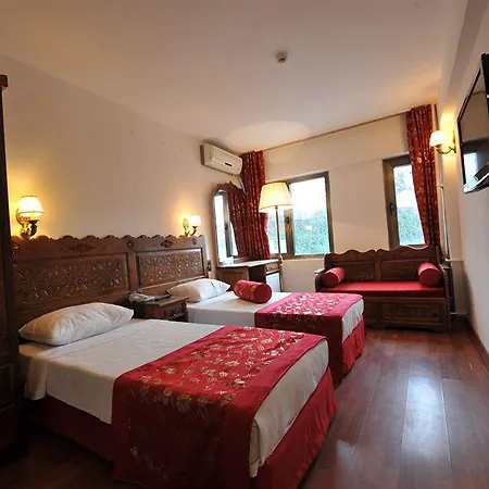 Santa Pera İstanbul