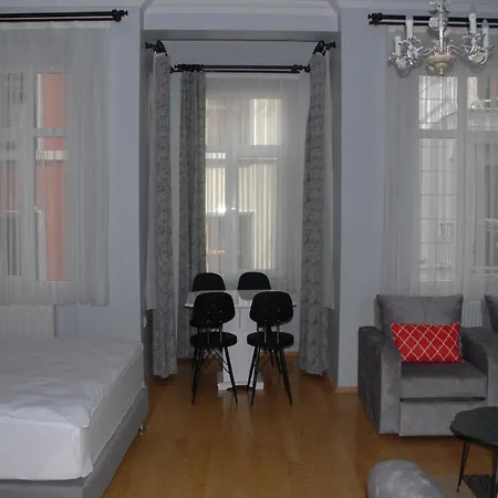 Ozcans Pera Flats 3 İstanbul
