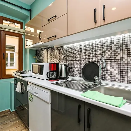 No 8 Galata Apartment *