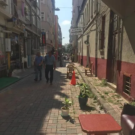 Hakan's Apartment Istanbul