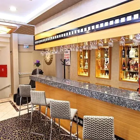 Aspalace The Old 3*