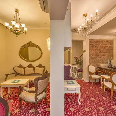 By Murat Crown Taksim Hotel