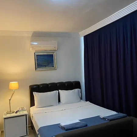 Mykent Hotel 2*