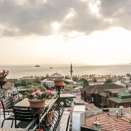 Apartment Camelot Istanbul