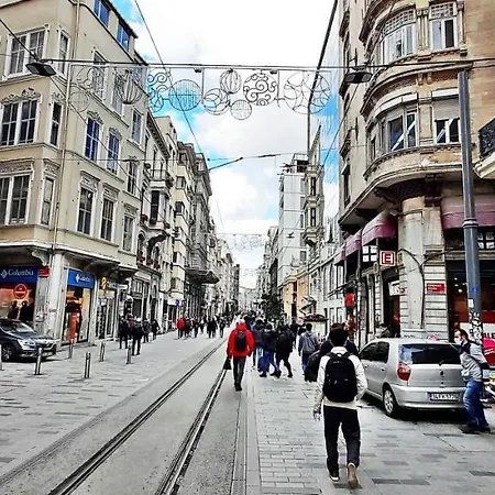 Maria Apart Close To Galata Tower And Taksim *