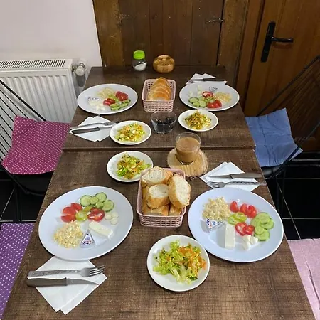 Taksim Wooden House Hostel