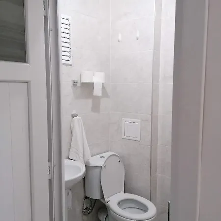Apartment Waterfall *