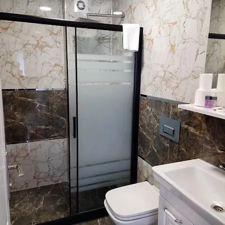 Apartament Ararat *