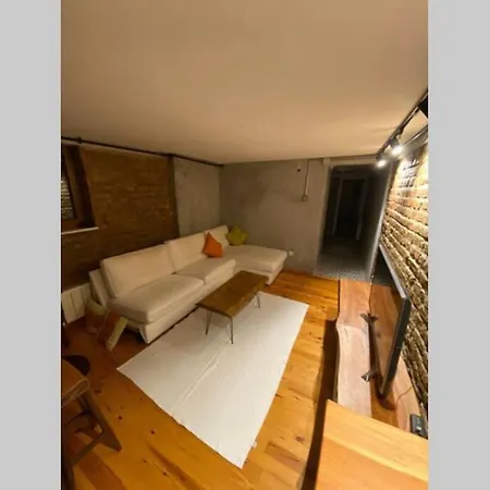 Apartment Taksim Gothic Art