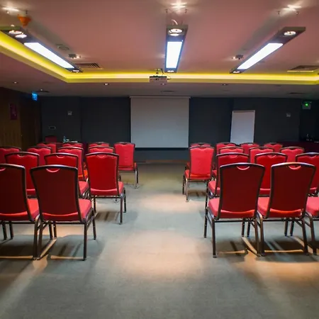 Hotel Crowne Plaza Istanbul Harbiye By Ihg 5*
