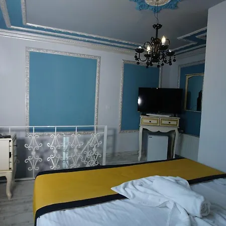 Taksim Maya Provincia di Istanbul