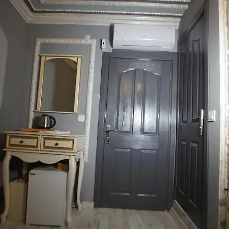 Hotel Taksim Maya