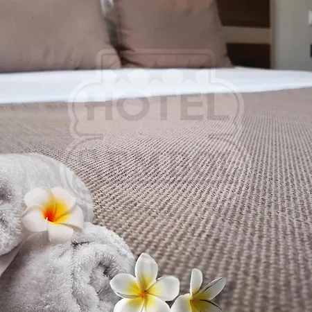 Sembol 3* Istanbul