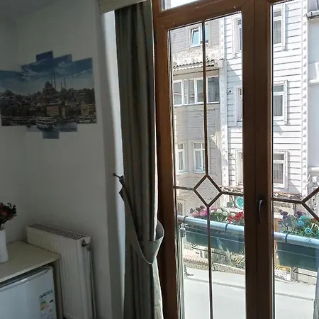La Petite Maison 2* Κωνσταντινούπολη