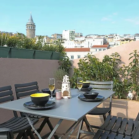 Apartment Aras *