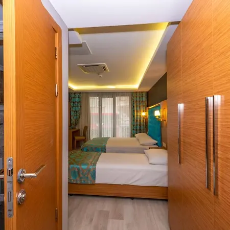 Grand Palace 3* Стамбул