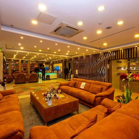 Grand Palace 3*