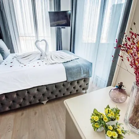 Hotel Pera Life 4*