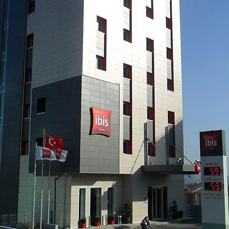 Hotel Ibis Esenyurt 3*