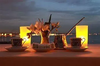 Tria Elegance Hotel