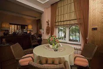 Jupiter Suits Hotel 5*
