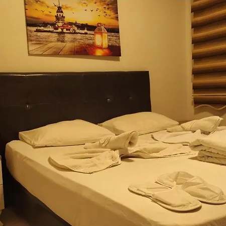 Kiwi Hotel
