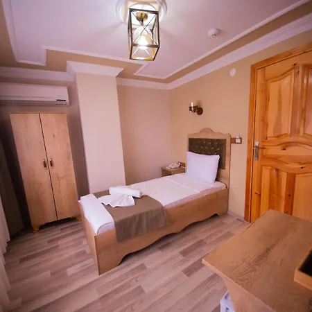 Orkide Hotel *