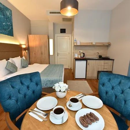 Hotel Andi 2*
