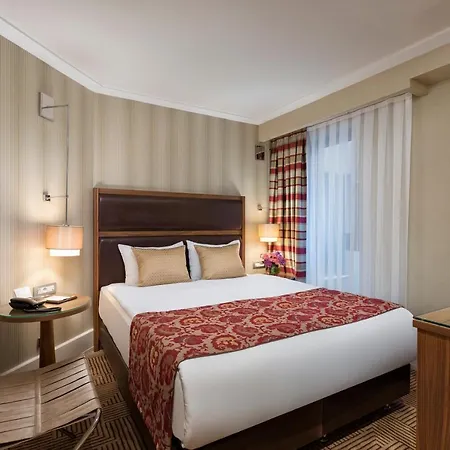 Hotel Titanic City Taksim